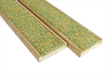 Green & Buff WalkSure Anti Slip Decking (32mm x 125mm)