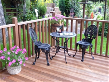 Hardwood 90mm Balau Deck Kit 1.8m x 1.8m (With Handrails)