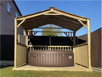 Hot Tub Gazebo With Decking DIY Kit (2400mm x 2400mm)