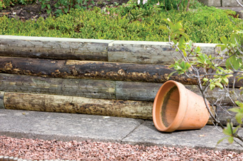 Rustic Sleepers 1800mm x 150mm x 100mm